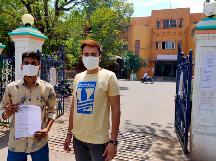 टोंक जिले में नाबालिग बालिका के साथ सामूहिक दुष्कर्म की घटना के विरोध में ज्ञापन सौंपा