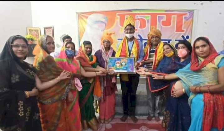 प्रिय सखी संगठन ने किया आईपीएस में सेलेक्ट होने पर चिराग जैन का सम्मान