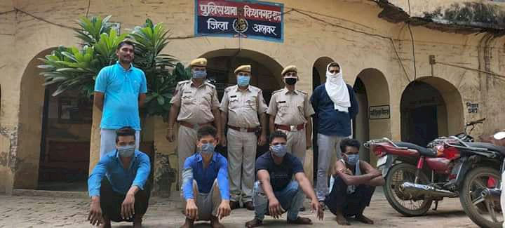 किशनगढ़बास पुलिस को मिली बड़ी सफलता, व्यापारी से हुई लूट के आरोपी गिरफ्तार