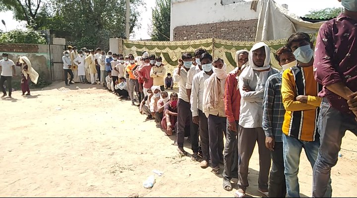 भरतपुर जिले में 17 ग्राम पंचायतों में चुनी जा रही गांवों की सरकार, मतदान को लेकर मतदाताओं में देखा जा रहा भारी उत्साह