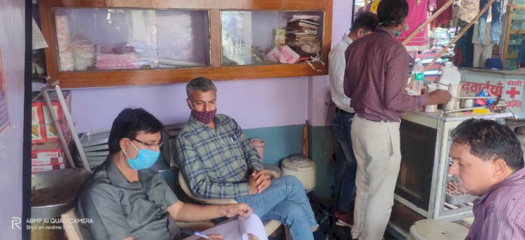 लक्ष्मणगढ़ में पहुंची फूड सैंपलिंग की टीम, मिष्ठान व्यवसायियों में मची भगदड़